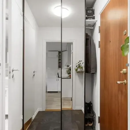 Leilighet Two With Balcony, Bright And Quiet Location *